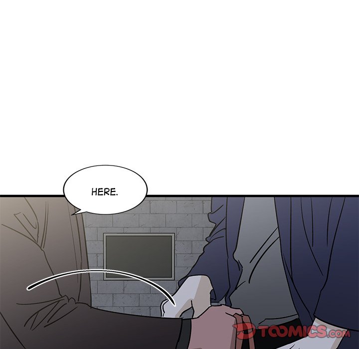 Hand in Hand 62