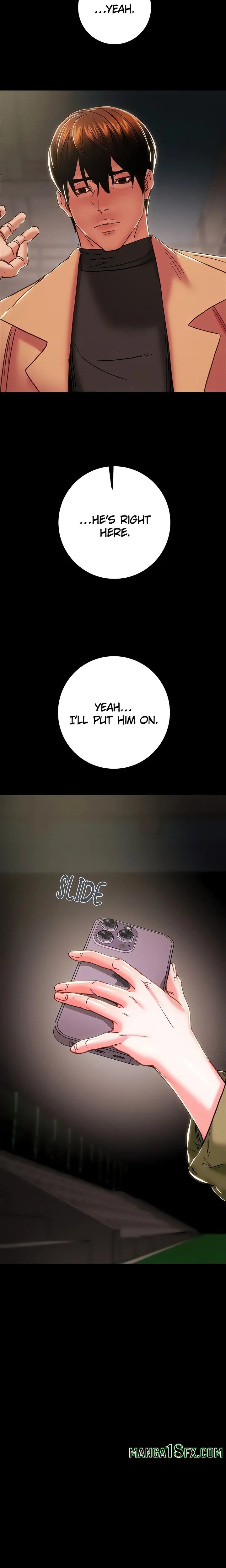The Man Who Devours 32
